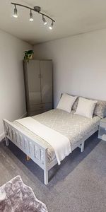 2 bedroom ground floor flat to rent - Photo 3