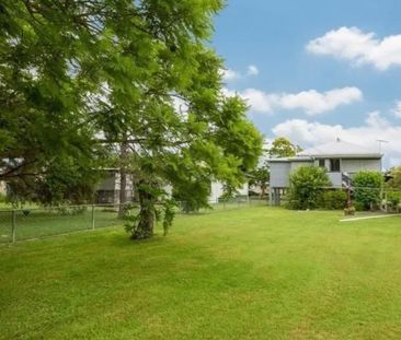 Light-Filled Queenslander Living Just Steps from Redbank Station - Photo 1