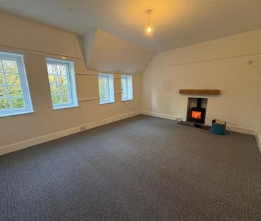 Longdown, Exeter - Photo 5