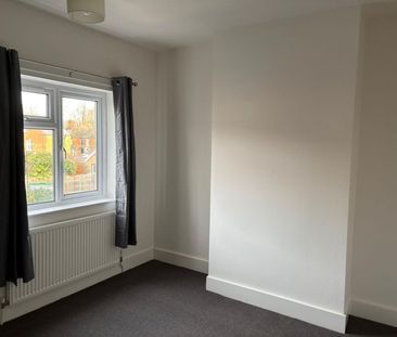 3 BED Terraced House - Photo 4