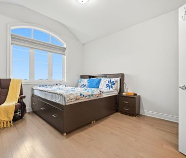 For Lease - 18 Tweedhill Avenue, Caledon, Ontario - Photo 4