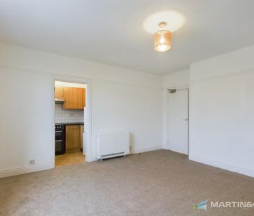 1 bedroom apartment to rent - Photo 2