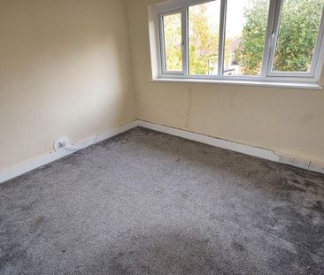 2 bedroom semi-detached house to rent - Photo 3