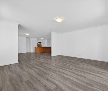 Parkside Family Living - Photo 4