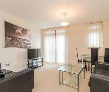 Romana Court, Sidney Road, Staines-upon-thames, Surrey, TW18 - Photo 5