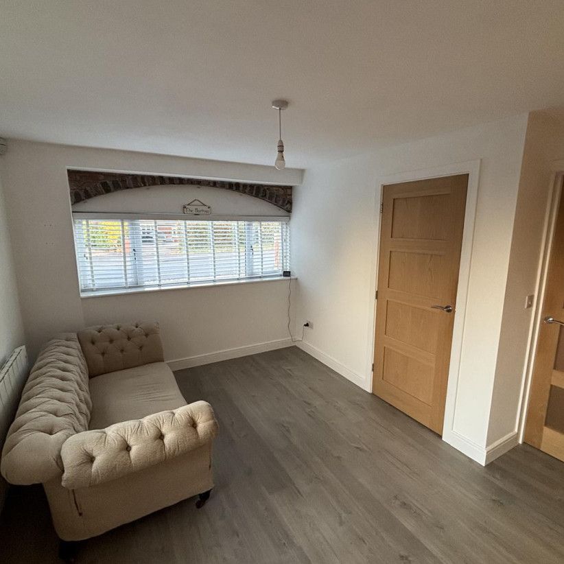 The Burrows, Leys Lane, Meriden - Photo 1