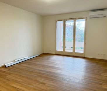 Location Appartement 3 pièces 63m² - Photo 2