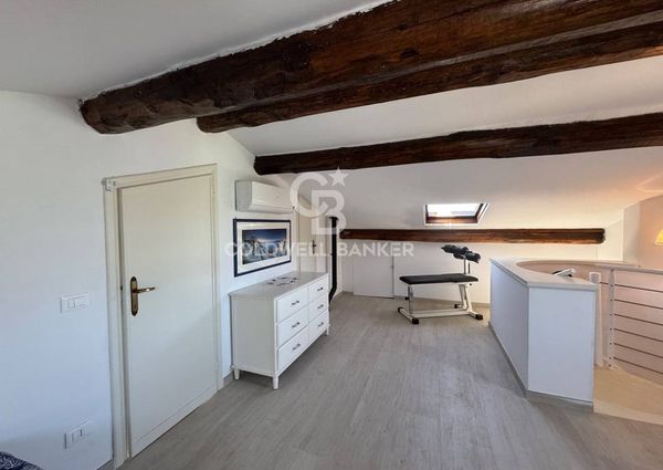 via santermete, 70, Forte dei Marmi, Tuscany 55042