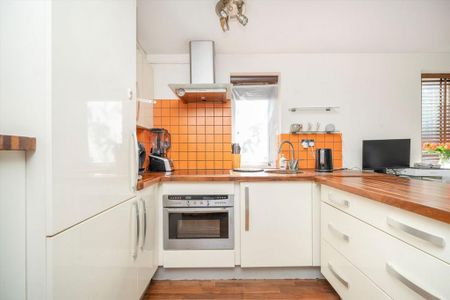 Studio to rent - Photo 5