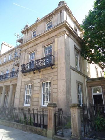 3 bedroom apartment to rent - Photo 3