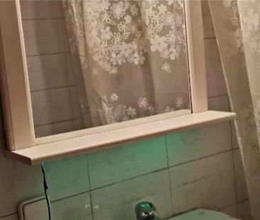 Piso de alquiler en Carrer de Marinel·lo Bosch, 115, Cementiri Vell - Photo 6