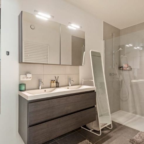 Appartement te huur - Photo 1