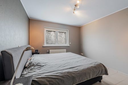 Ruime 3 slaapkamer woning met garage en tuin - Photo 4