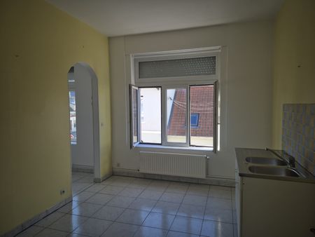 Location Appartement 2 pièces 88m² BOULOGNE SUR MER 62200 - Photo 3