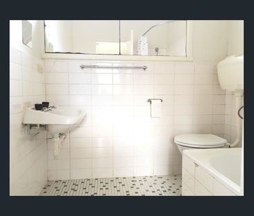 2/1 Allard Street, Brunswick West, Vic 3055 - Photo 5