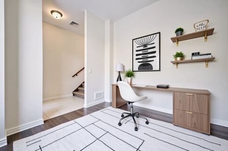 For Lease - 3045 Sandy Acres, Severn, Ontario - Photo 2