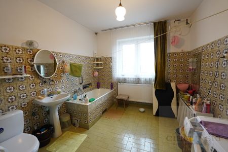 Dom Pogodno na siedzibę firmy gabinety biura - Photo 5