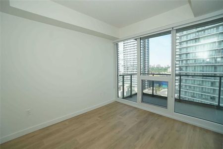 For Lease - 95 Mcmahon Drive Unit# 1015, Toronto, Ontario - Photo 2
