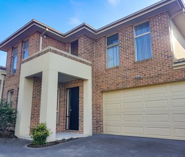 2/67 Russell Crescent, Doncaster East - Photo 1