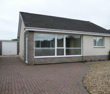 2 bedroom bungalow to rent - Photo 2