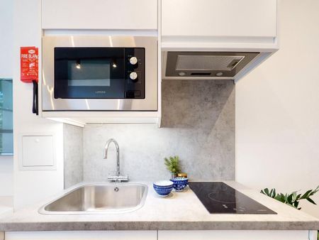 Studio to rent - Photo 5