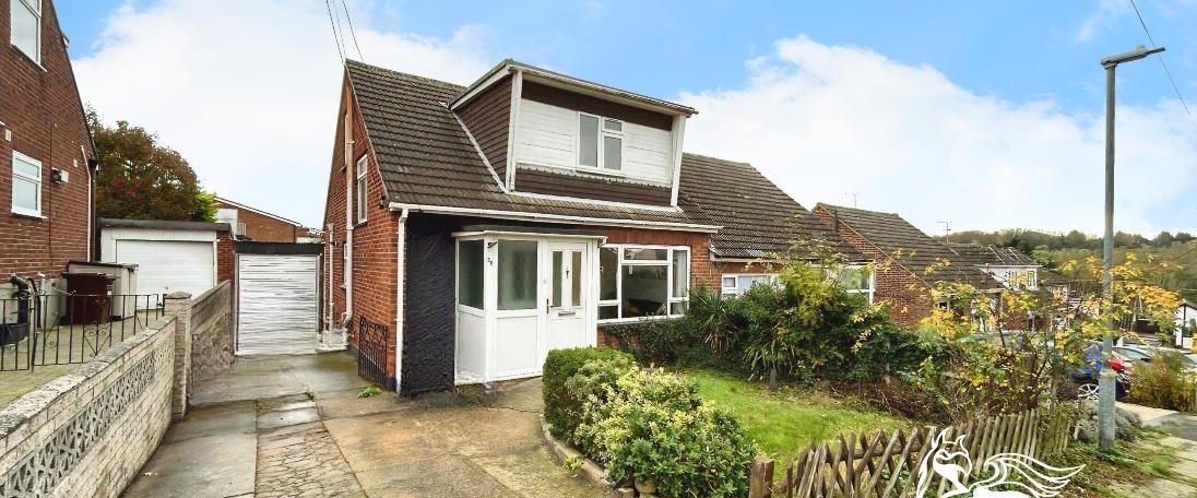 Hill Road, Benfleet, SS7 - Photo 1