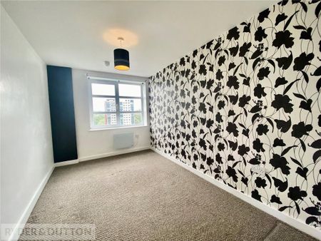 2 bedroom apartment to rent - Photo 5