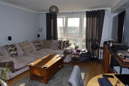 1 bedroom apartment to rent - Photo 4