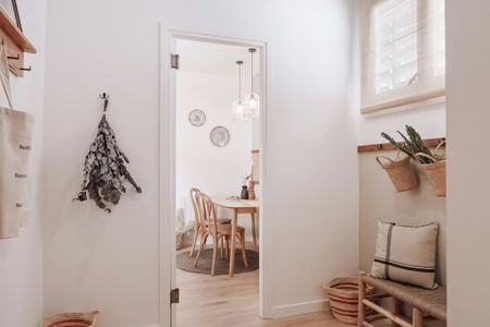 Carrer de Santaló, Barcelona, Catalonia 08021 - Photo 5