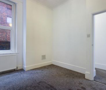 1 bedroom ground floor flat to rent - Photo 5