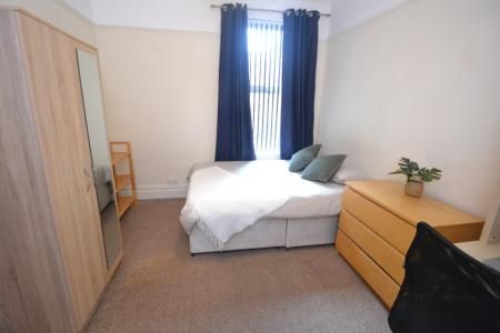 Sherwin Road, Lenton, Nottingham, NG7 - Photo 3