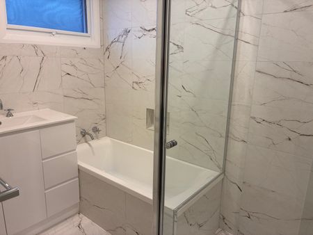 1/7-9 Strathallan Road, Macleod - Photo 3