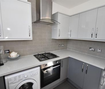 1 bedroom property to rent - Photo 6