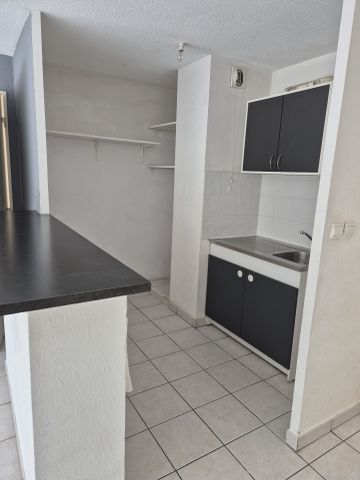 Location Appartement 2 pièces 45m² GRABELS 34790 - Photo 5