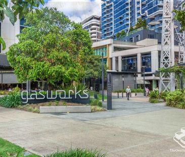 Woolstore Apartment at Teneriffe - Photo 2