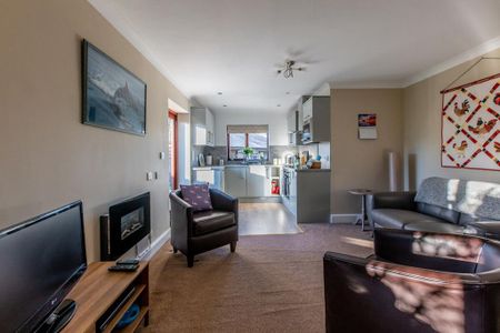 1 bedroom maisonette to rent - Photo 2