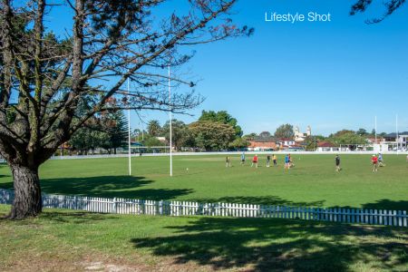REJUVENATED AIR-CONDITIONED FAMILY HOME IN SOUGHT AFTER STREET - Photo 5