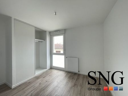 T2 NEUF AVEC LOGGIA ET PARKINGS - Photo 2