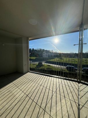 Bel appartement neuf de 2.5 pièces au coeur du village - Photo 1