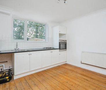 3 bedroom house to rent Leigh Road, Fareham, Hampshire, PO16 - Photo 6