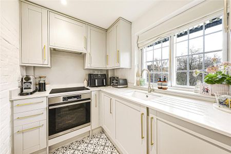 Studio to rent - Photo 3