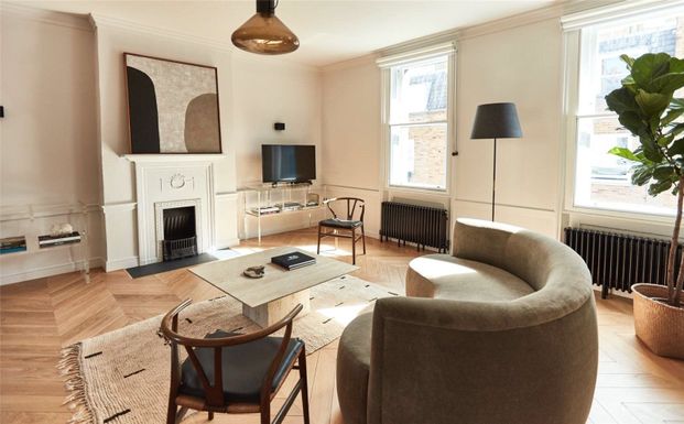 Weymouth Mews, W1G - Photo 1