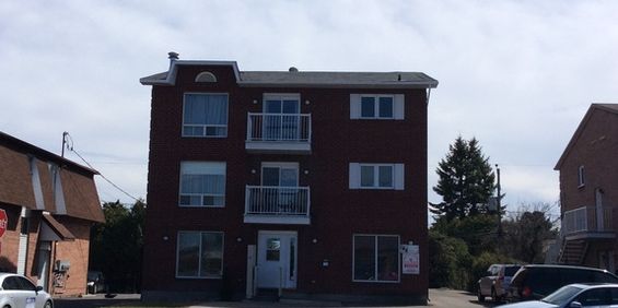 Charmant 3 1/2 (1 Chambre) Rénové - Photo 3