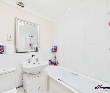 Hudson Close, Sovereign Harbour South, Eastbourne, BN23 - Photo 1