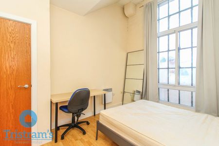 2 bed Apartment for Rent - Photo 5