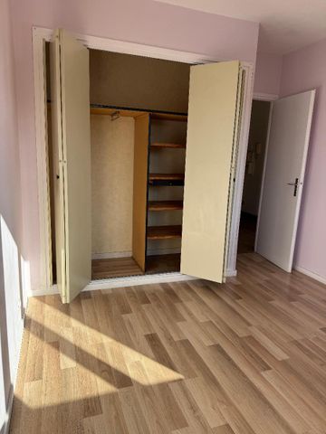 Location Appartement 2 pièces 41m² VILLEURBANNE 69100 - Photo 3