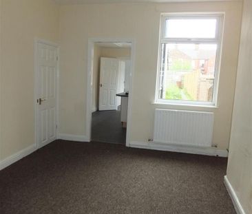 3 bedroom house to rent - Photo 3