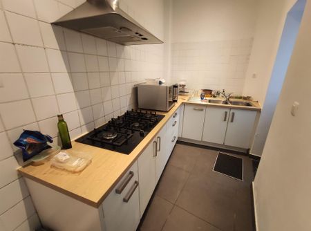 Gemeubelde studentenkamer met badkamer - Photo 2