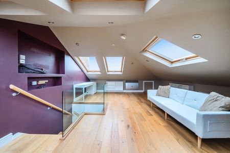 3 bedroom flat to rent - Photo 2