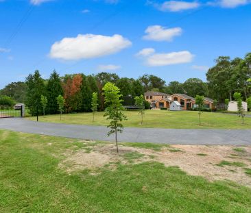 20 Mailey Circuit, Rouse Hill. - Photo 2